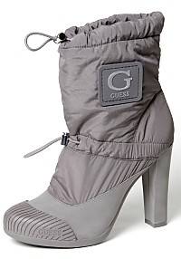 Guess wattierte Winterstiefel 